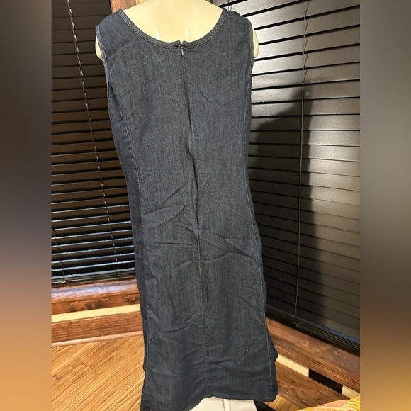 EUC Talbots Jeans maxi dress with neck flower and Pearl embellishment - Picture 7 of 10